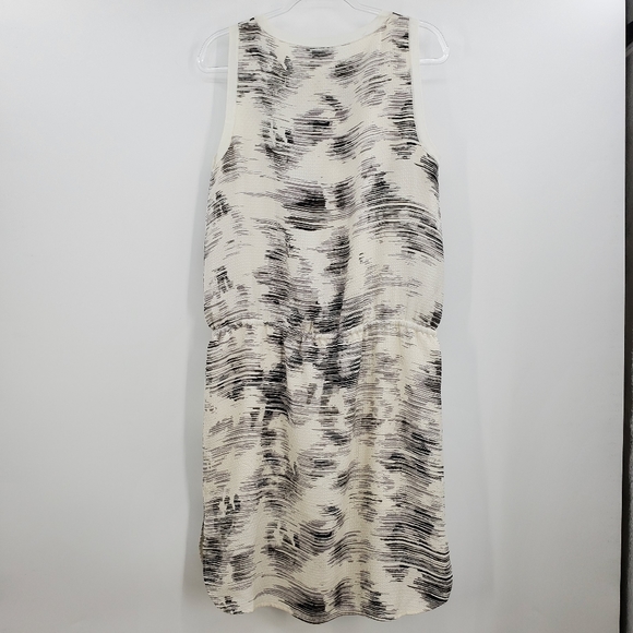 Vince 100% silk dress sleeveless abstract print - Picture 11 of 12